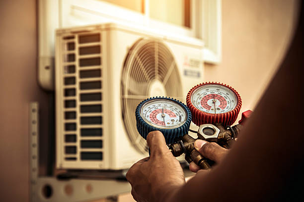 Professional Ductwork Repair technician working in Acushnet, MA